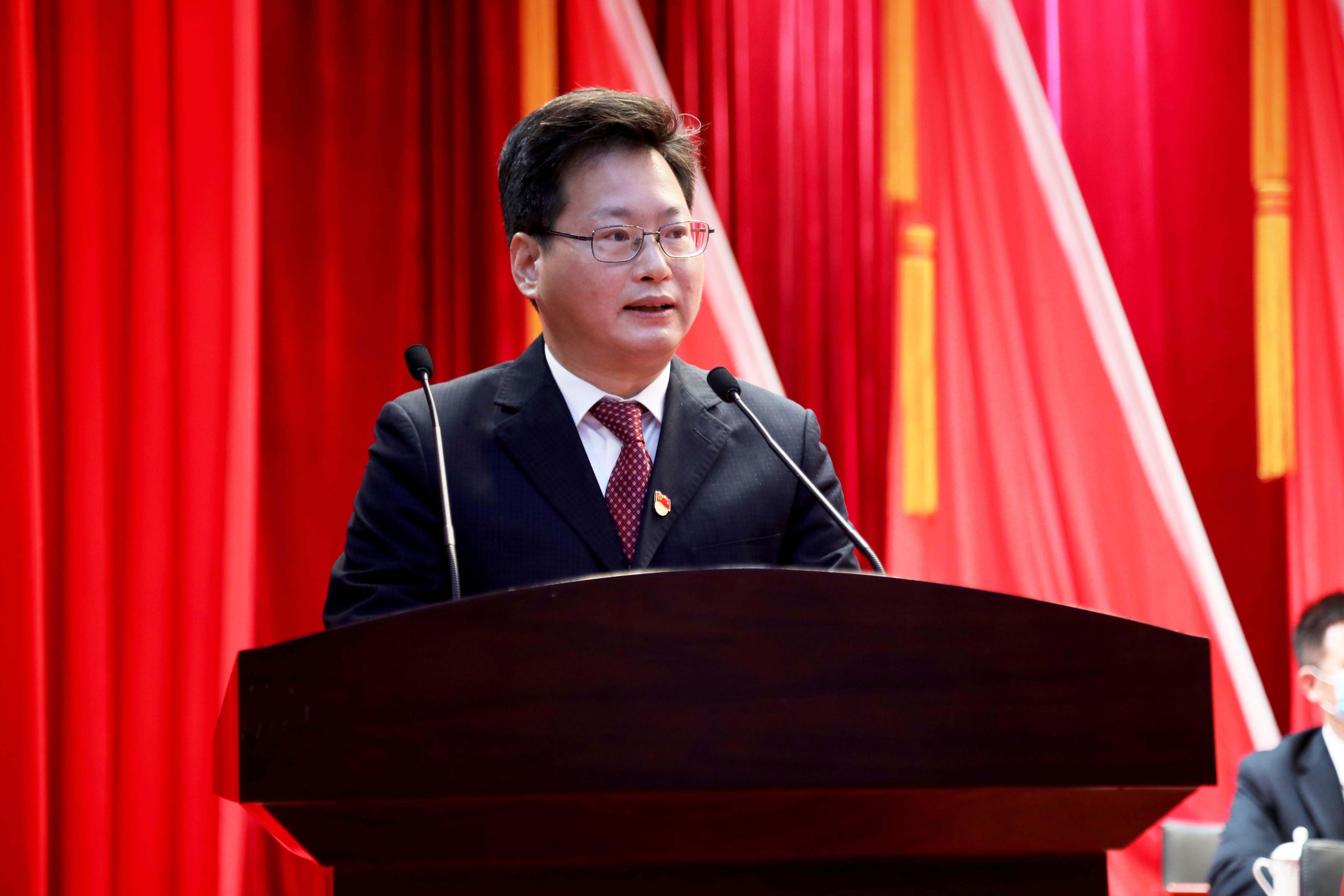 中国共产党福州大学第七次党员代表大会开幕